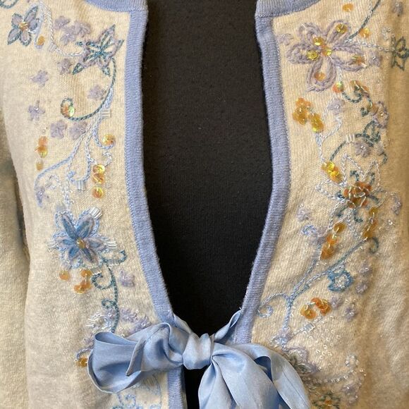 J Jill re Women’s Small Petite Wool Embroidered Sequined Satin Tie Cardigan - Picture 2 of 6